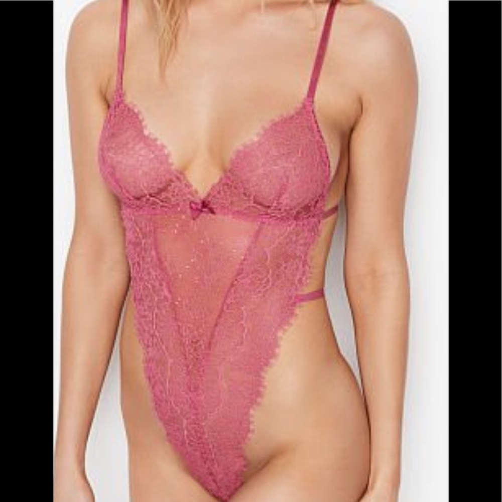 Very Sexy Pink 
Unlined Corded Lace Teddy NWT large
